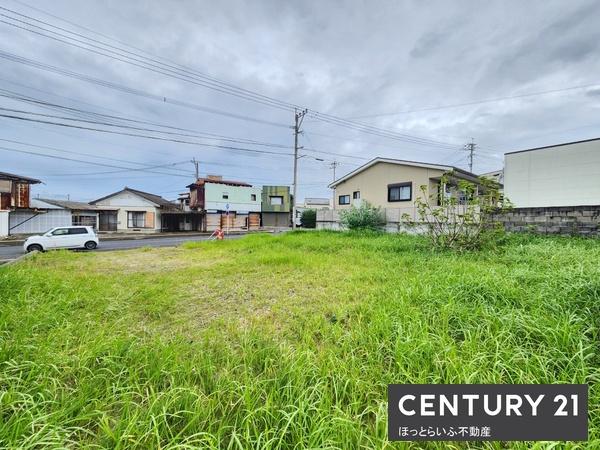 周辺環境も充実しており、これからの生活にぴったりの土地