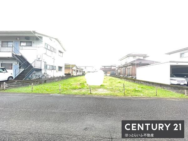 南北に広がる接道、用途多彩