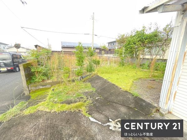 ■角地の平坦地、即引渡し可能！■南向き