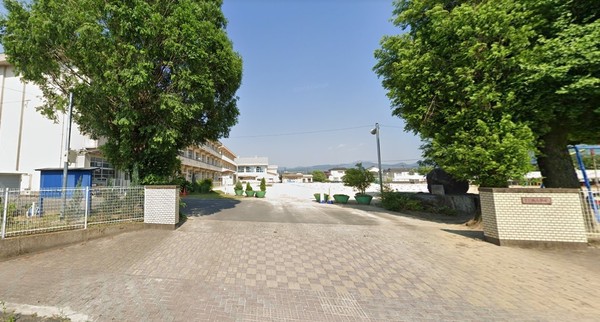 都城市上東町の土地(都城市立東小学校)
