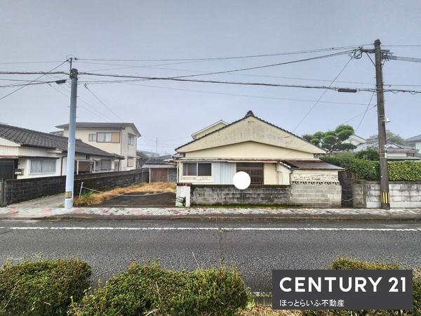 小学校近くで利便性がいい場所です