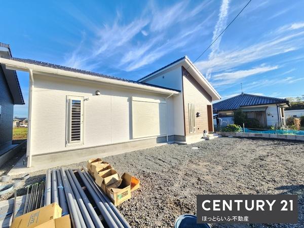 インター近くにある木材香る新築住宅