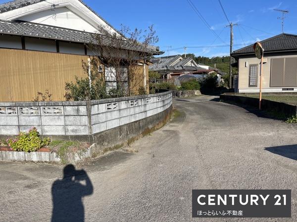 ■平坦地でお好みの住まいを実現■西向きで開放感あり