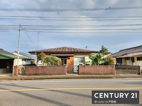 静かな環境で便利な立地にある建物です