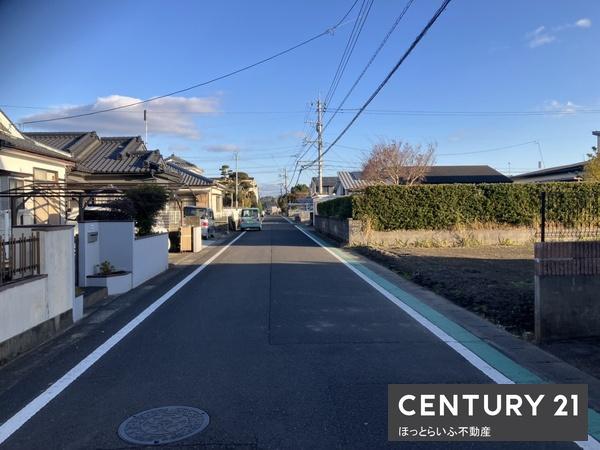 小学校が近い静かな環境の土地です