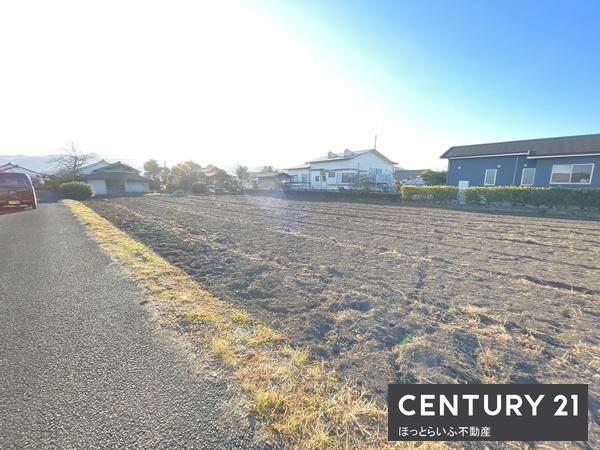 ■平坦な土地で建築しやすい■建築条件なしで自由なプランを♪