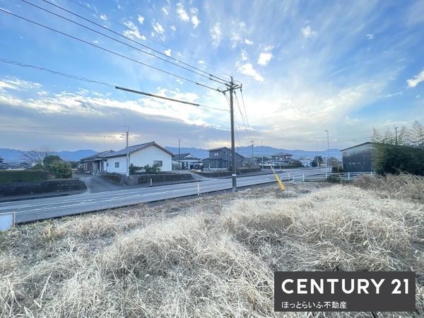 6,000平米超のまとまった売地です。事業用地に最適です。