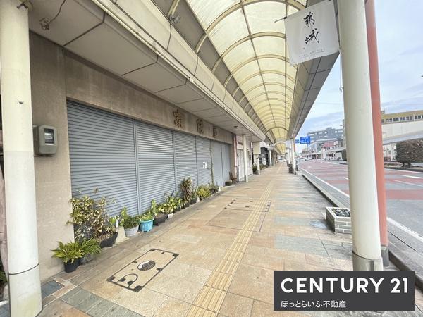 国道10号線沿いの物件になります。
