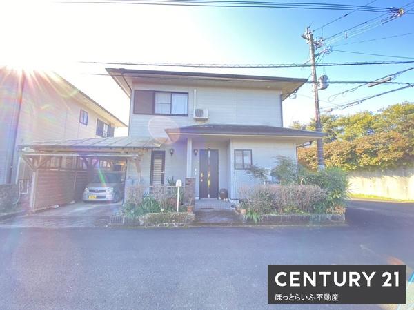 ■便利な角地の2階建て戸建♪