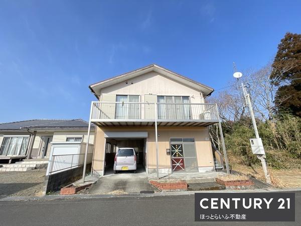 店舗兼住宅として利用されている築１８年の物件です