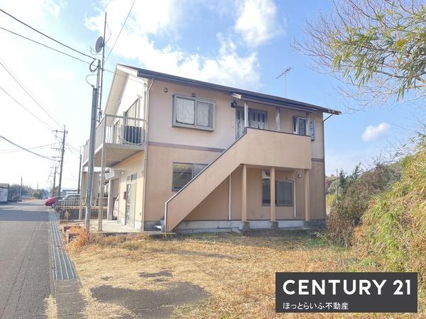 店舗兼住宅として利用されている築１８年の物件です