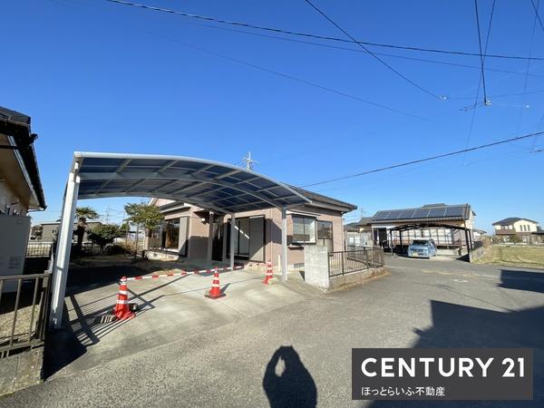こちらの中古戸建は広々とした間取りが特徴です