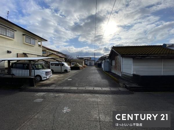 こちらの中古戸建は、2階建ての3LDKです。