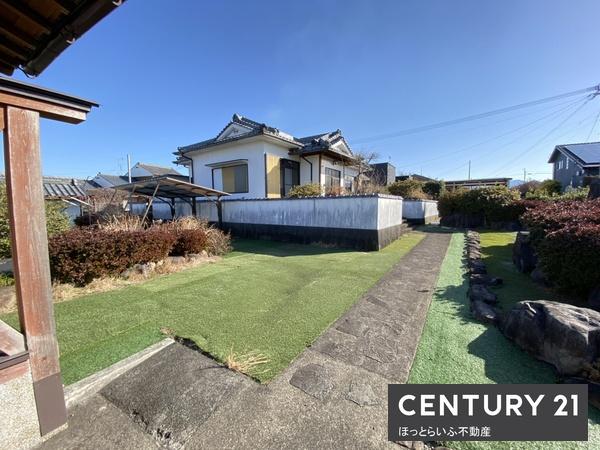 1階建ての中古戸建てで、4DKの間取りを有しています。
