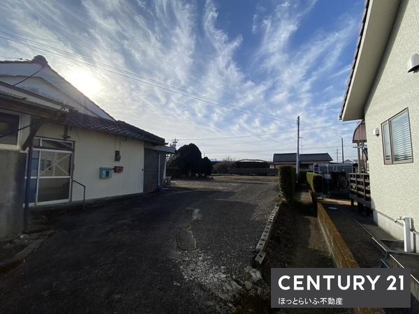 静かな場所で暮らせる土地です