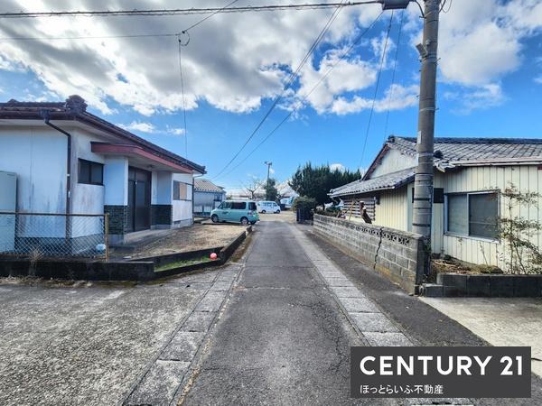 静かな環境の中に広がる売地