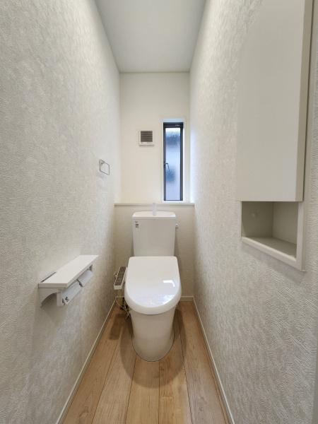 静かな住宅地に水周りをキッチン横に配置した新築住宅です