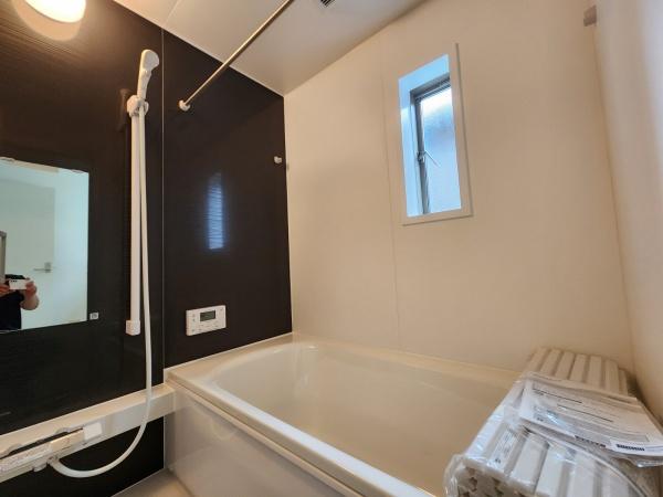 静かな住宅地に水周りをキッチン横に配置した新築住宅です