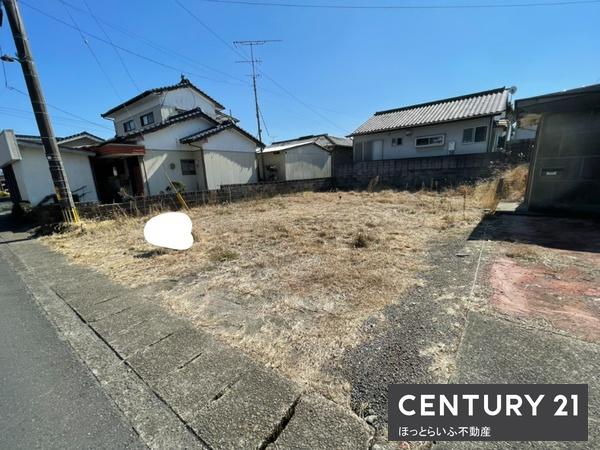 JR日豊本線五十市駅から徒歩わずか2分の売地です。