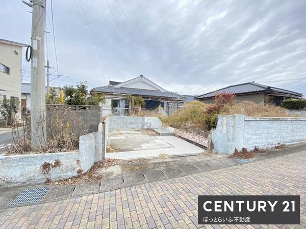 さまざまな建築プランをお考えいただける土地です。