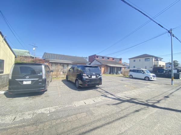 落ち着いた住環境を求める方に適しています。