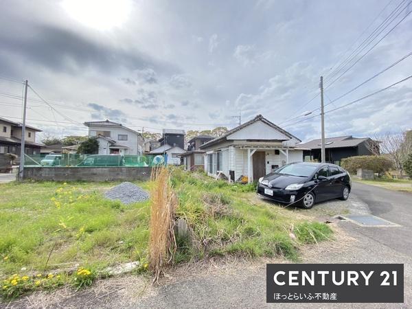 下長飯町一戸建て収益物件が出ました。
