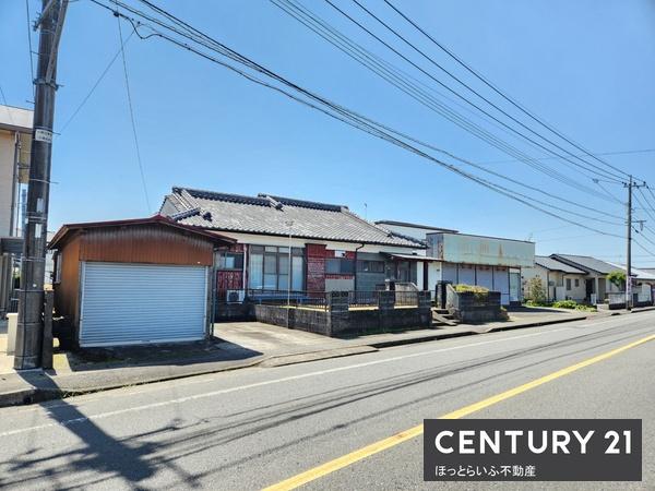 若葉町の通りぞいにな間口の広い土地が出ました