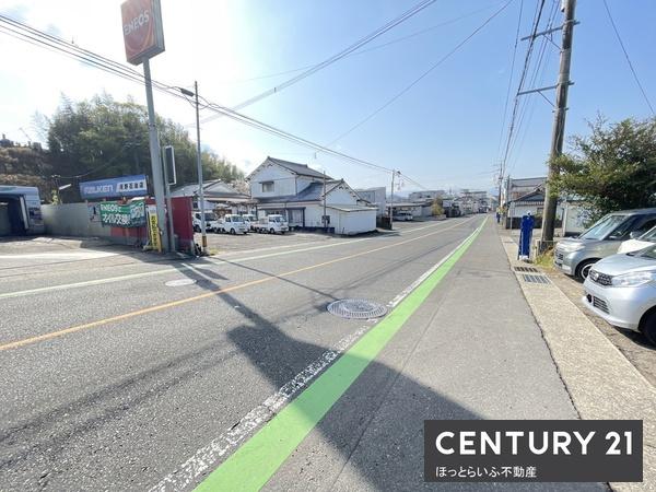 山之口駅から徒歩3分の立地、利便性良好の売地です。