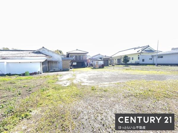 ■建築条件なしで自由設計可能！■広々35mの接面確保