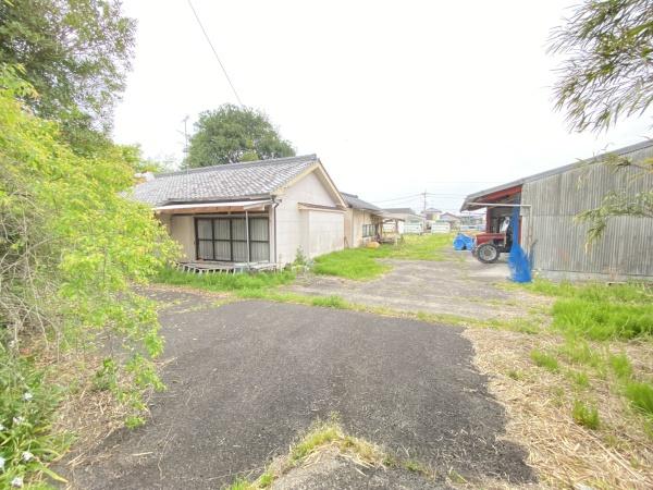 日当たりの良さや通行のしやすさが期待できます。