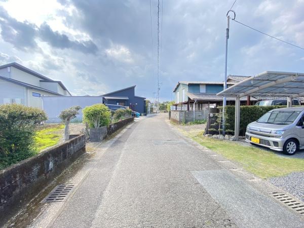 日豊本線五十市駅からは徒歩18分の距離にある土地です