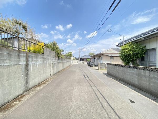 広々とした間取りが特徴でご家族での生活に適しています