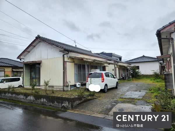 都城市一万城町の一戸建