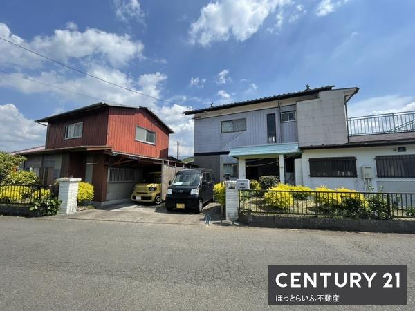 広々6部屋の中古戸建て2階建てで家族に最適