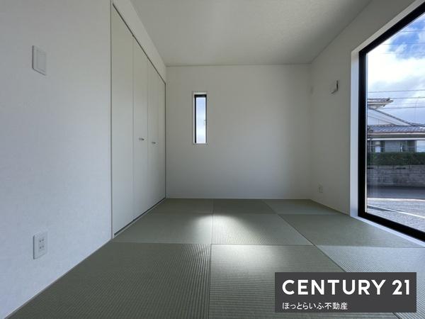 小中学校に歩いて行ける新築建売二階建て