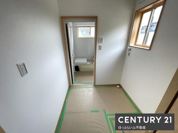 ■耐震構造で安心の住まい！■全居室フローリング仕様♪