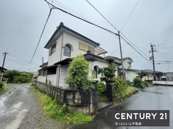 西小学校区の中古住宅　5部屋ついています