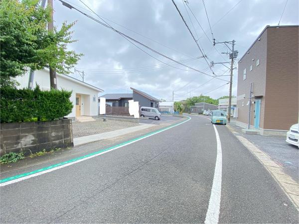 平屋建てでシンプルな間取りの建売物件です