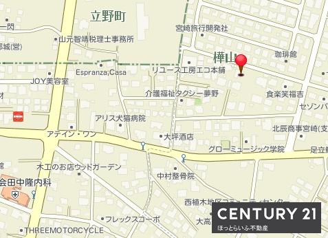 駐車場を広く使える中古住宅です