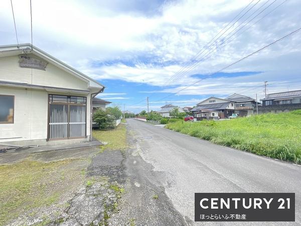 高城町大井手に事務所および作業所物件がでました