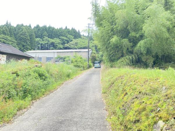 こちらの売地は建ぺい率70%と容積率200%の土地です