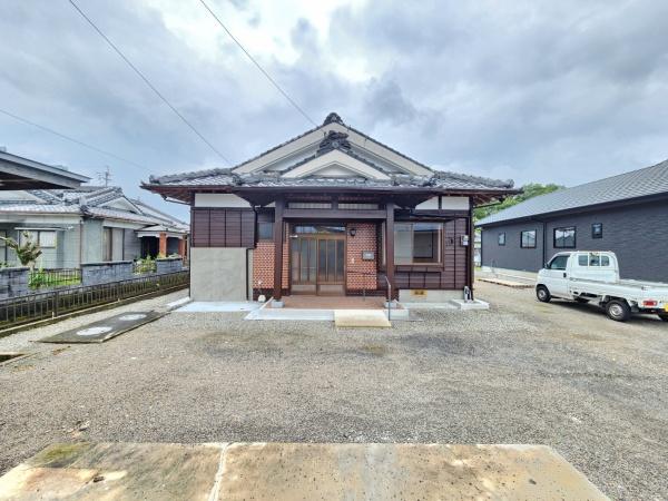 静かな場所にあるリフォームされた和風住宅