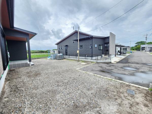 広々間取りと収納が充実した新築建売です