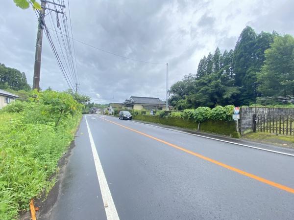 敷地の使い方をじっくり考えることができる土地です