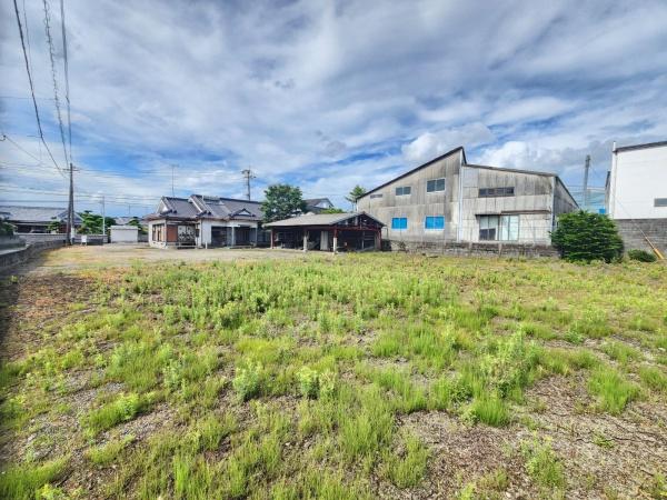 ３２０坪の分譲地としていかがでしょうか