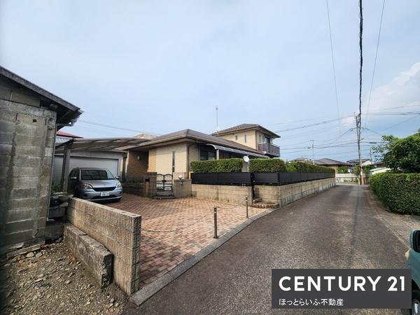 イオンモール近くの千町に中古住宅が出ます