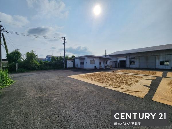 都北町に事業用土地倉庫付きが出ました