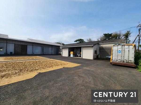 都北町に事業用土地倉庫付きが出ました