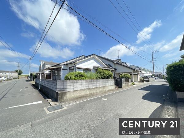 平坦地の角地物件です■即入居可！■ゆったり4DKの間取り