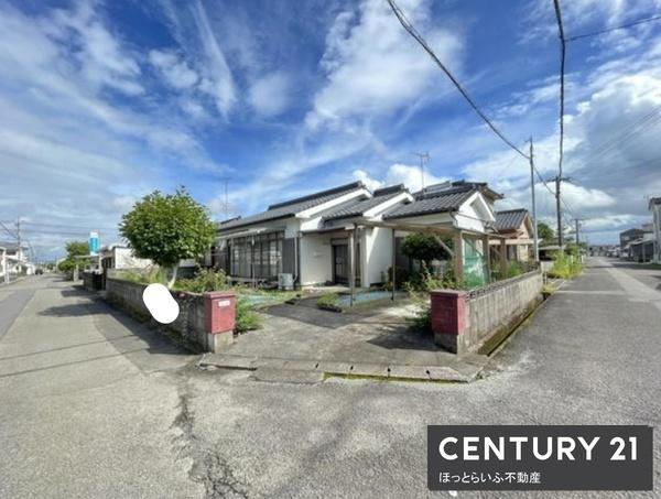 ■角地で使い勝手の良い4DK！■南側道路面で明るいお家！